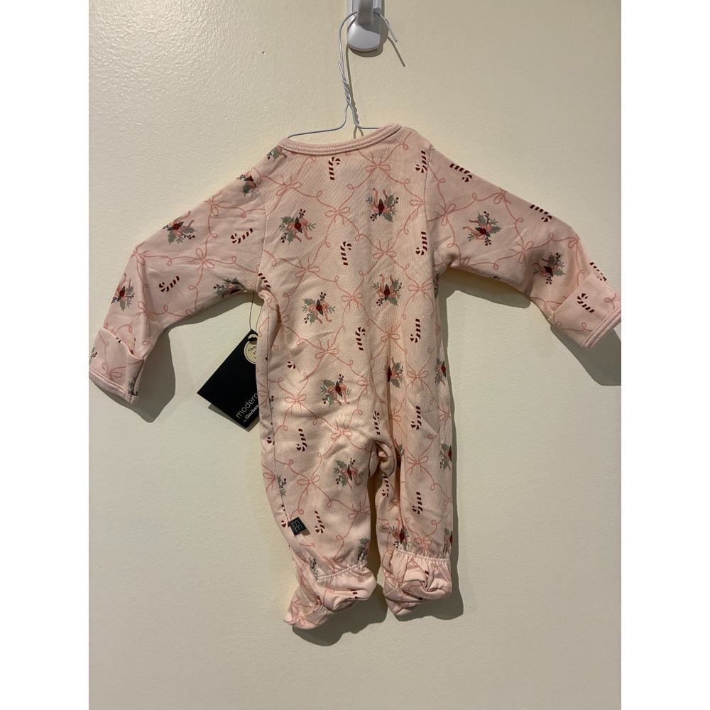 Modern Moments by Gerber Baby Girl Newborn Pink‎ Knit Holiday Pajamas NWT - Picture 3 of 4